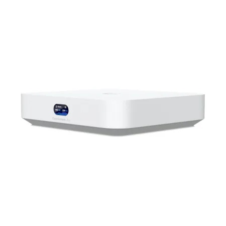 Сетевой маршрутизатор Ubiquiti UCG-Ultra