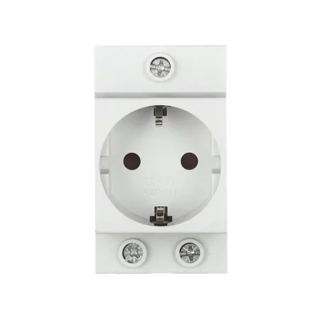 Розетка CHINT AC30-111 с ЗК на DIN-рейку