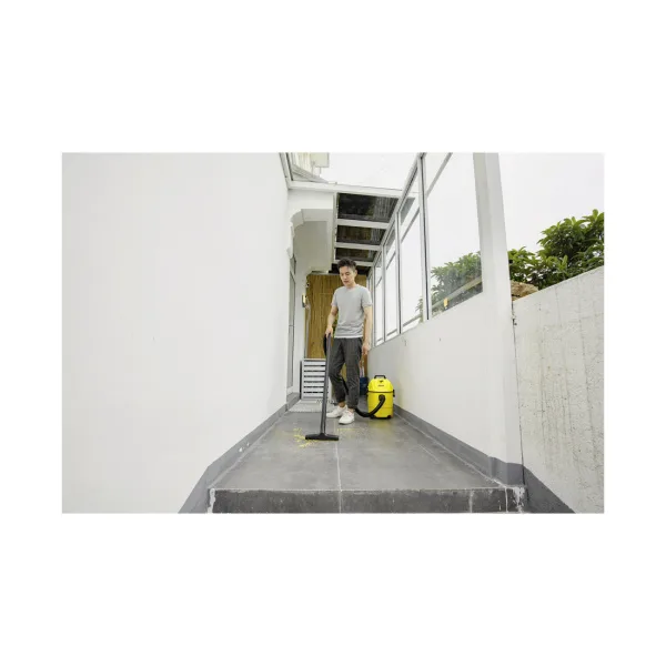 Пылесос хозяйственный KARCHER WD 1 Classic