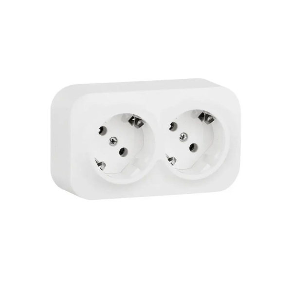 Розетка двойная с зк Legrand Forix 16A 250В IP20 накладная белый Розетка двойная с зк Legrand Forix 16A 250В IP20 накладная белый