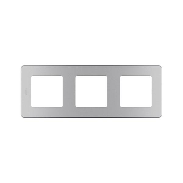Рамка декоративная универсальная Legrand 673952 Inspiria 3 поста алюминий