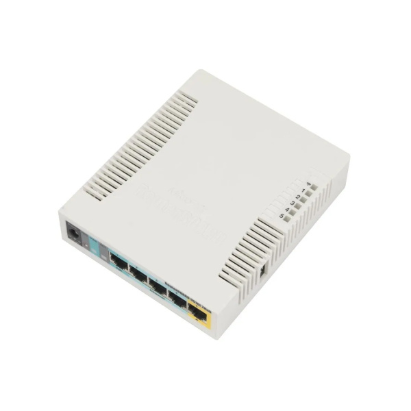 Беспроводной маршрутизатор MikroTik RB951series RB951Ui-2HnD Беспроводной маршрутизатор MikroTik RB951series RB951Ui-2HnD
