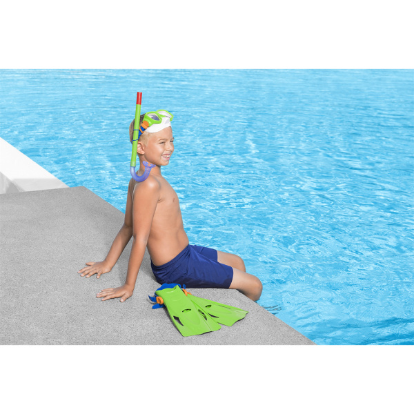 Набор для плавания Bestway 25019 в упаковке: маска, трубка, ласты в интернет магазине Stels.kz