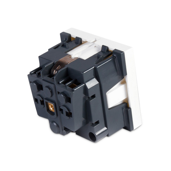 Розетка электрическая Рувинил типа Shuko 45x45 мм белая 70101 в интернет магазине Stels.kz