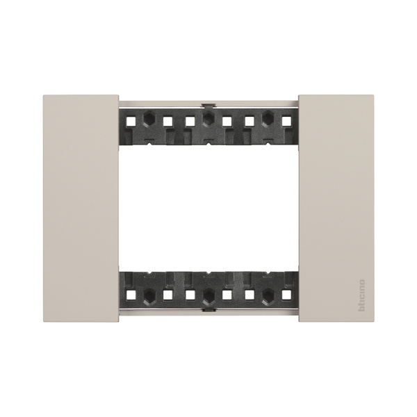 Рамка декоративная Bticino KA4803KM Living Now 3 модуля песочный