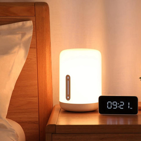 Купить не дорого Настольная лампа Mi Bedside Lamp 2 в интернет магазине Stels.kz Настольная лампа Mi Bedside Lamp 2 в интернет магазине Stels.kz