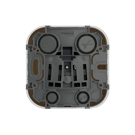 Розетка без зк Legrand Forix 16A 250В IP20 накладная белый в интернет магазине Stels.kz